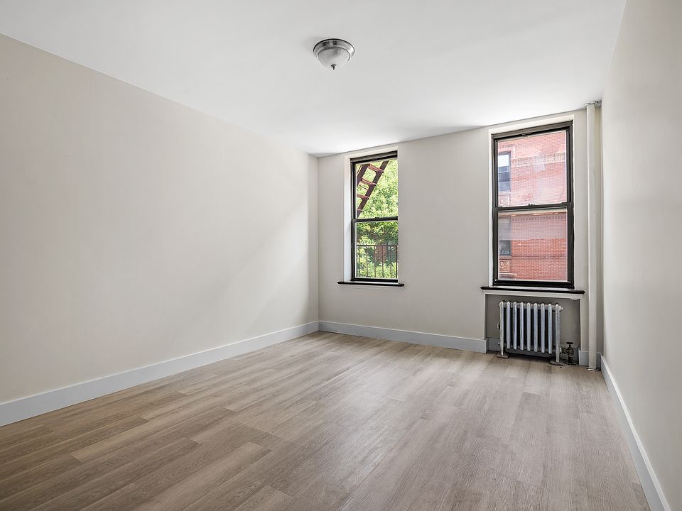 1st image of 131 Eldridge St APT 2A