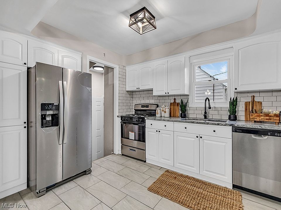 1661 Rush Rd, Wickliffe, OH 44092 Zillow