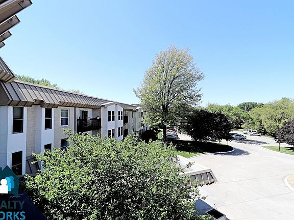 3rd image of 4000 S 56th St APT 366A