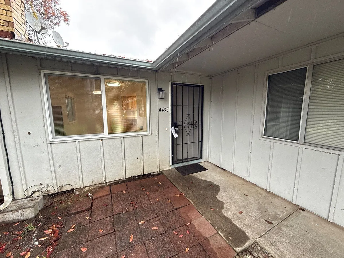 Building Photo - 4435 Campbell Dr SE