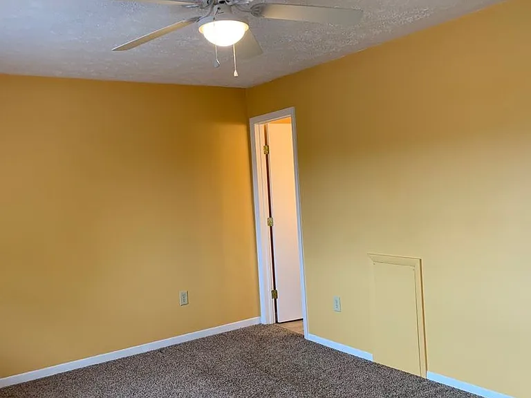 336 Loudon Rd — Photo 9