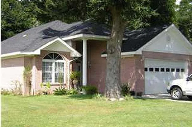 724 Ladner Dr — Photo 82