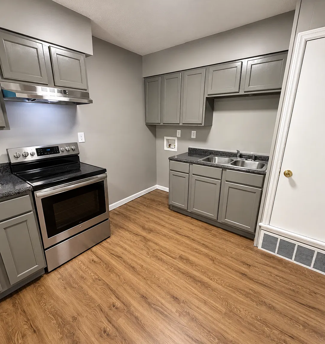 4 bed, 1142 sqft, $1,399 — Photo 4