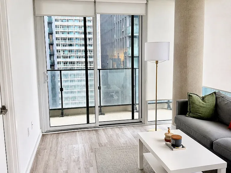 77 Shuter St #2302 — Photo 7