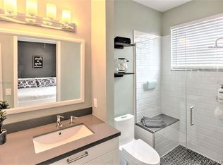 2341 NE 42nd Cir, Homestead, FL 33033