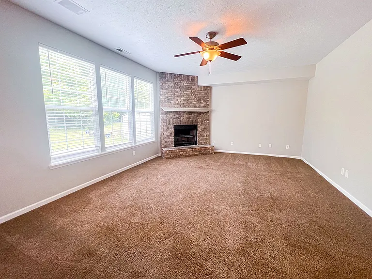 10640 Northern Dancer Dr — Photo 12