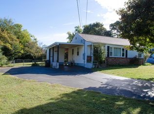 3104 Luwana Rd, Knoxville, TN 37917