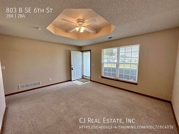 3rd image of 803 SE 6th St Unit B