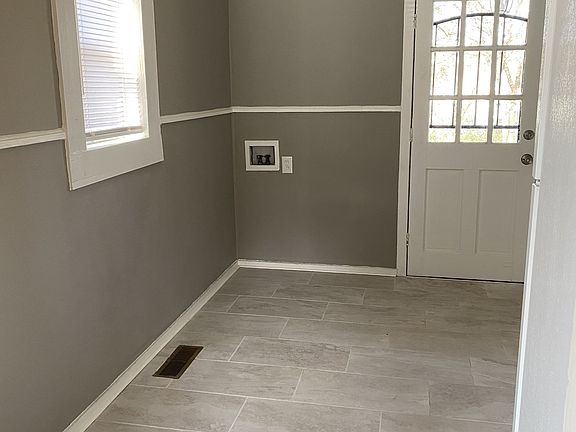 4th image of 1501 W 36th St