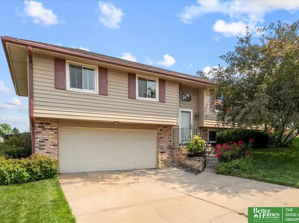 1204 Sunshine Blvd, Bellevue, NE 68123