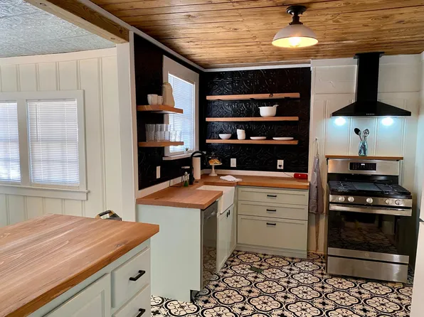 4263 Convention St, Baton Rouge, LA 70806