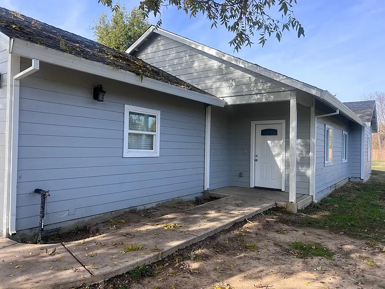 463 Peralta Ave — Photo 2