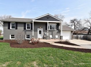 711 Walnut St, Batavia, IL 60510