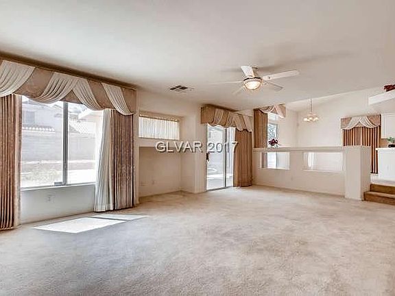 5th image of 1465 Silver Knoll Ave