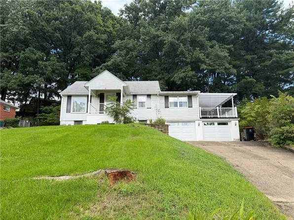 9 Cherokee Dr, Pittsburgh, PA 15205