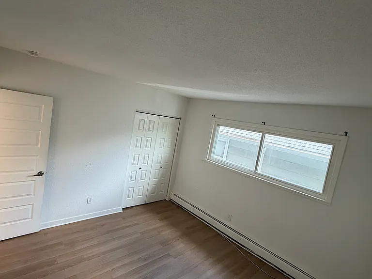 Bedroom #1