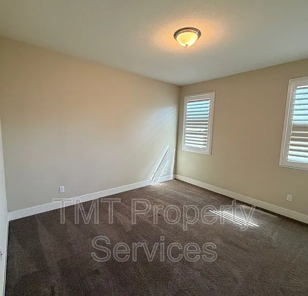 9554 Sauterne Way — Photo 22
