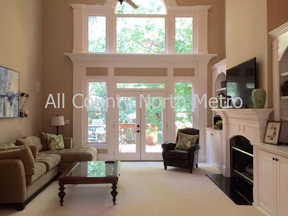5th image of 435 Guildhall Grv