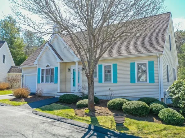 5 Fellowship Cir, Plymouth, MA 02360