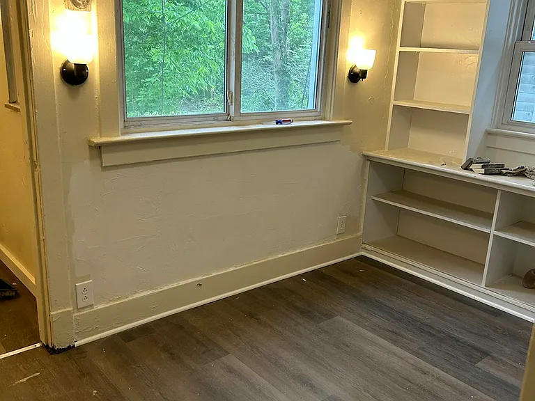 844 Saint Agnes Ave — Photo 30