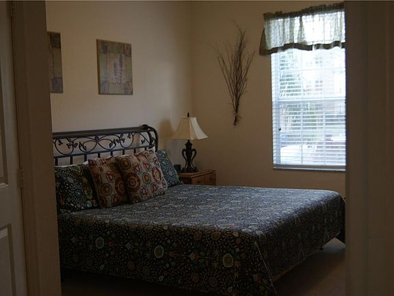5th image of 2307 Silver Palm Dr APT 101