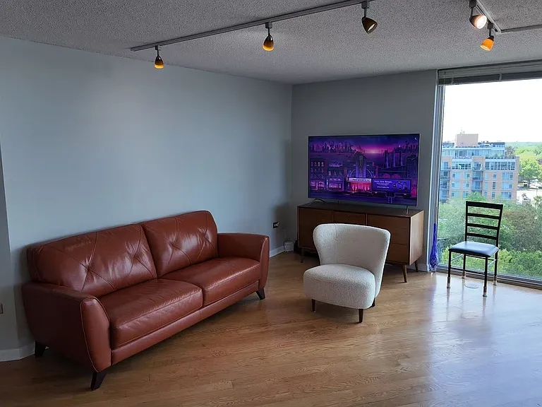 1720 N Maple St #1040 — Photo 10