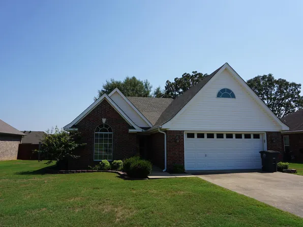 1408 Sydney St, Searcy, AR 72143