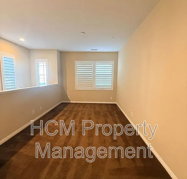 77 Diamond — Photo 16