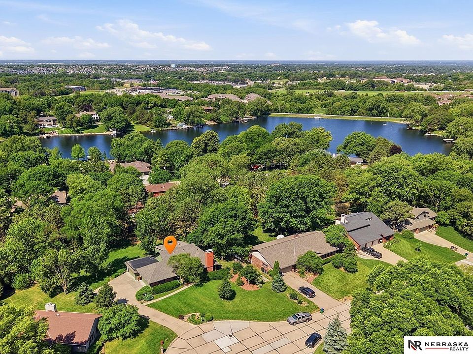 1st image of 6611 Perry Cir