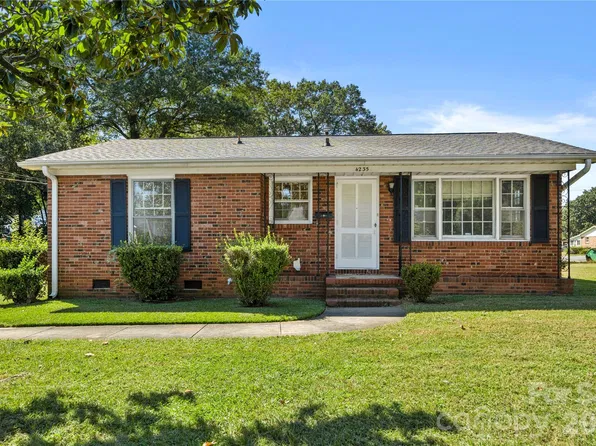 4235 Brookway Dr #1, Charlotte, NC 28208