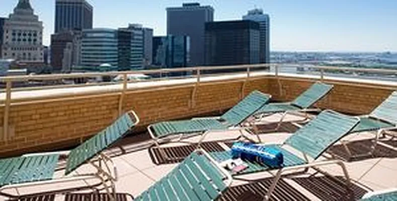 Rented by Max & Associates Realty Corp | media 34