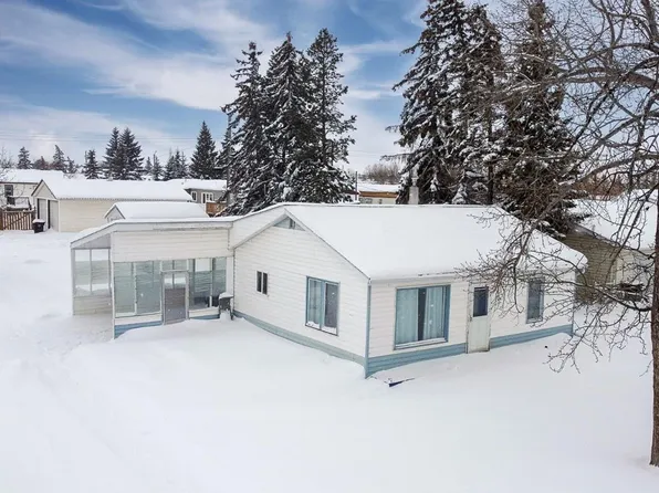 103 N 3rd Ave SW, Falher, AB T0H 1M0