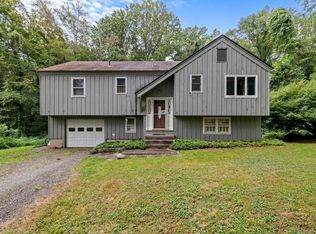 6 Birch Cir, Centerbrook, CT 06409