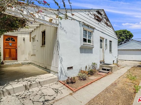 4th image of 2435 Cloverfield Blvd