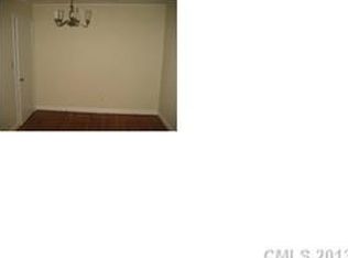 1821 Masonic Dr, Charlotte, NC 28205