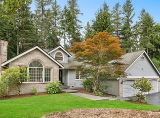 18215 NE 205th St, Woodinville, WA
