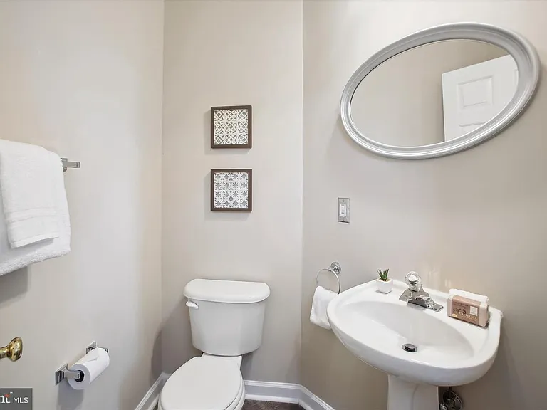 5528 Aeriel Pl — Photo 14
