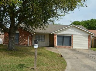 2706 33rd Ave N, Texas City, TX 77590