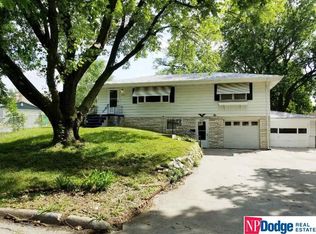 7267 N 36th Ave, Omaha, NE 68112