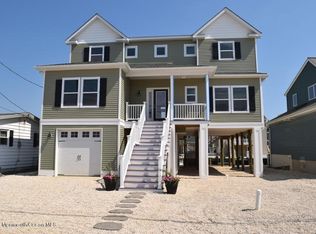 11 Nancy Dr, Manahawkin, NJ 08050