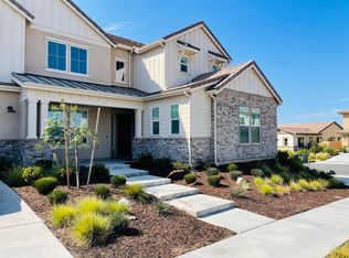 32447 Torenia Ct, Temecula, CA 92591