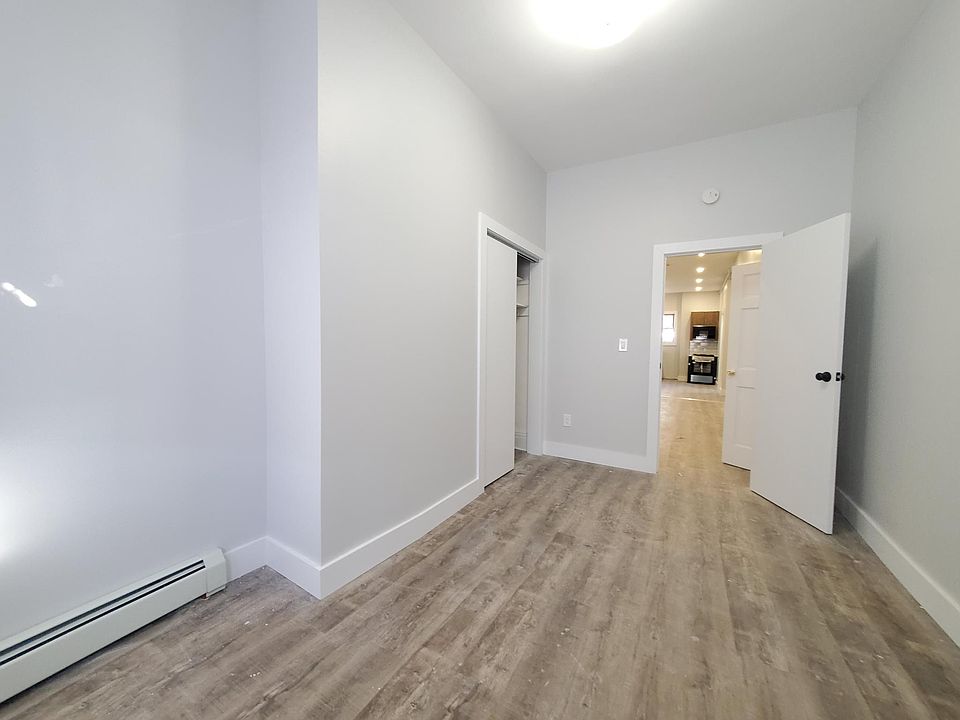 2nd image of 422 Liberty Ave #1K
