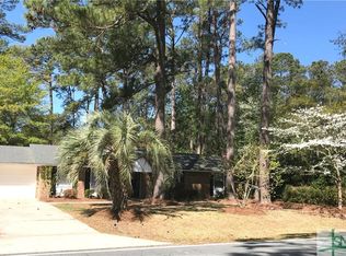 517 Quarterman Dr, Savannah, GA 31410