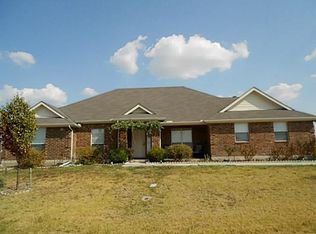 104 Mary St, Fate, TX 75189
