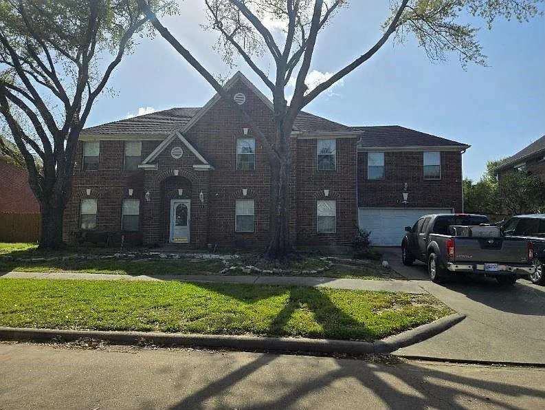 19711 Dusty Creek Dr