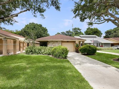 2440 Ginger Ave, Coconut Creek, FL, 33063