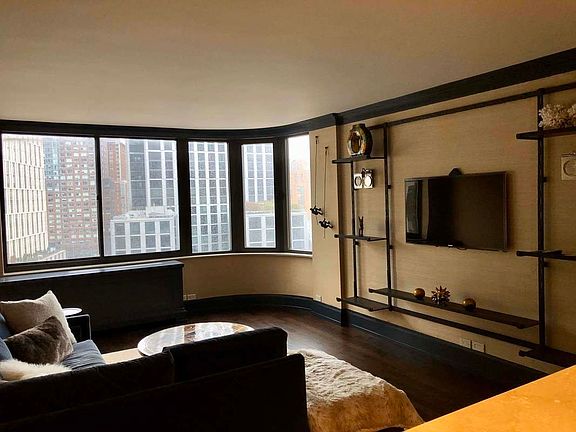 2nd image of 295 Greenwich St #11DN