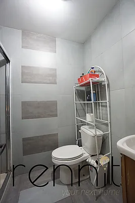 Rented by Rennit Inc. | media 23