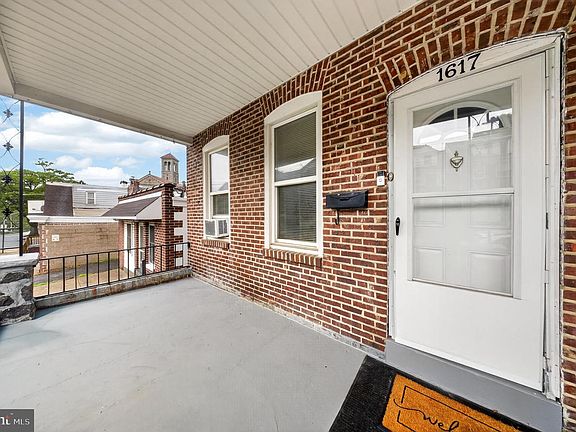 3rd image of 1617 W 9th St