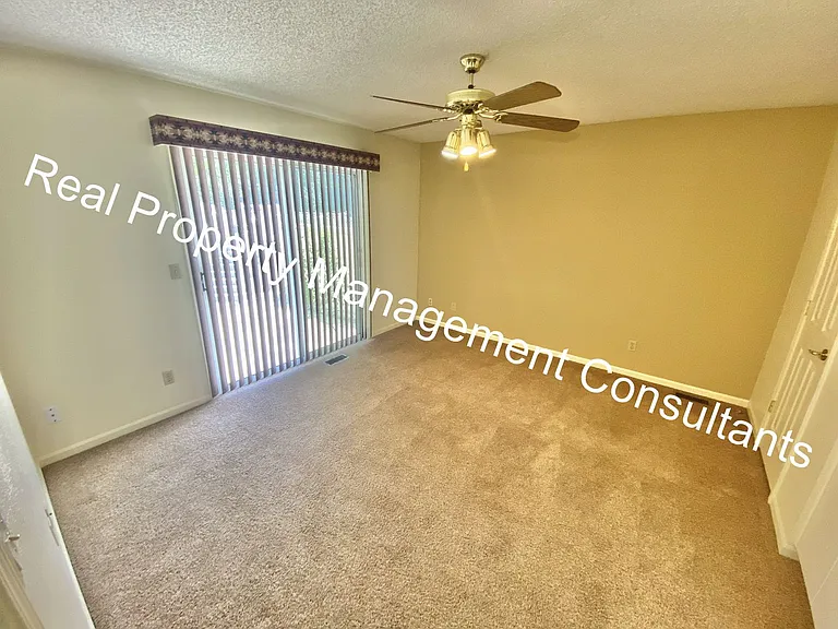 2428 Little Blue Ct — Photo 13